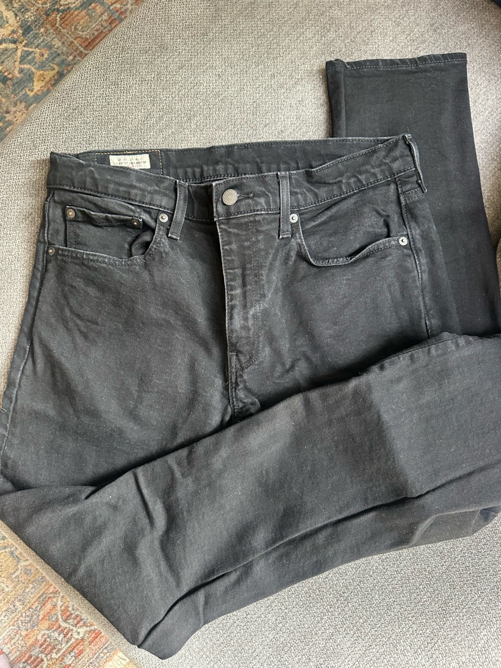Levi's Black Slim 512 - W33 L32